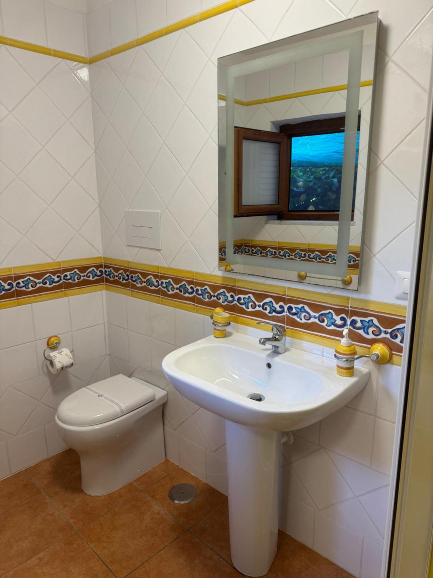 Il Limoneto Di Teresa Amalfi Coast Apartment Maiori Exterior photo