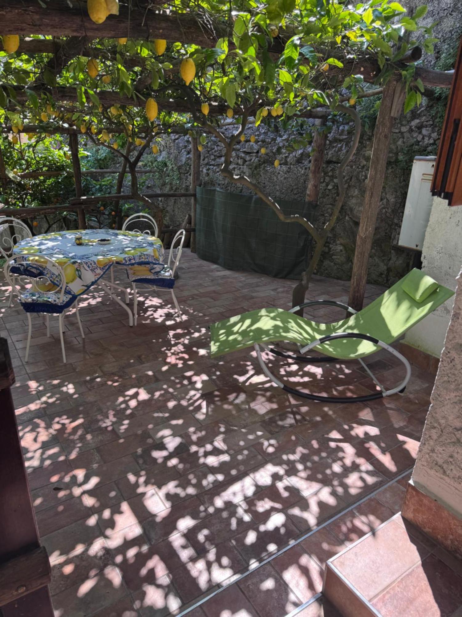 Il Limoneto Di Teresa Amalfi Coast Apartment Maiori Exterior photo